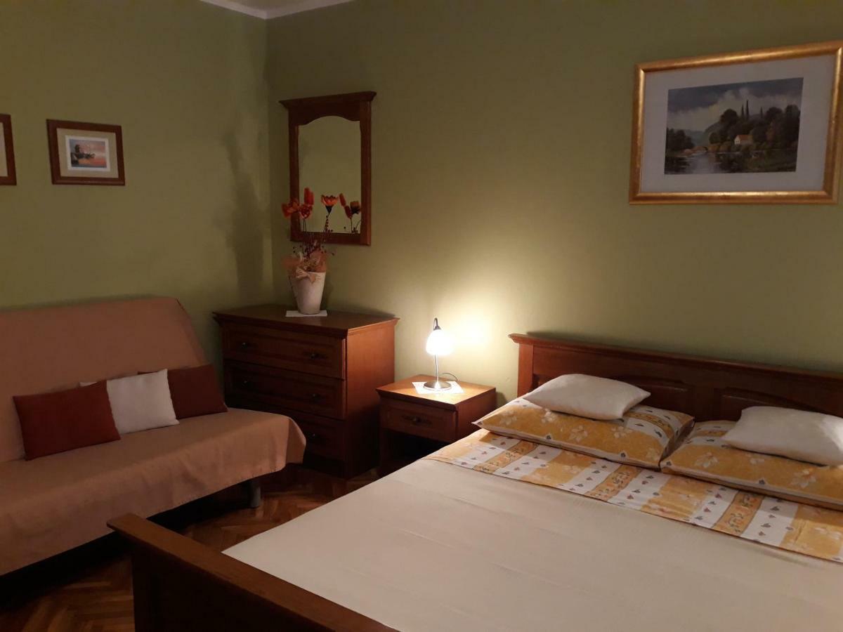 Apartment Nevia Fažana Eksteriør bilde