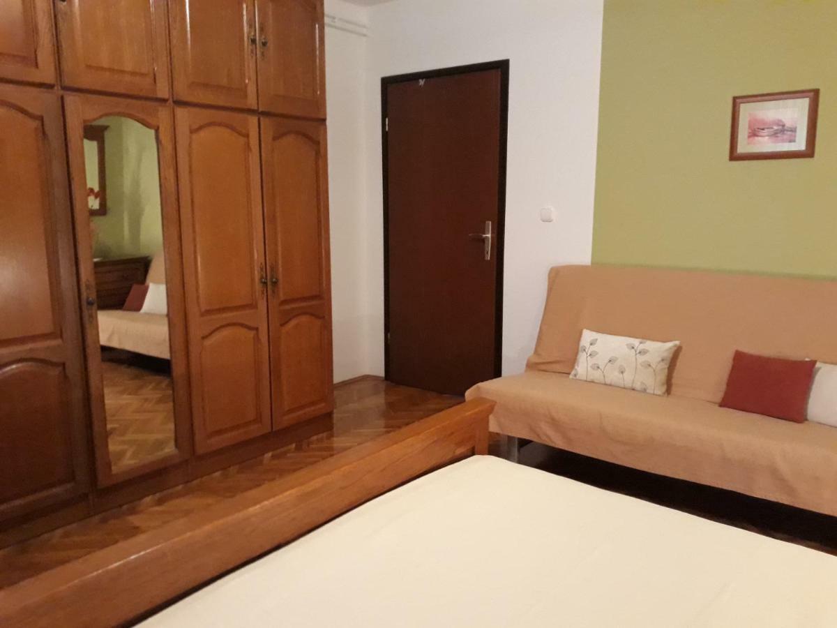 Apartment Nevia Fažana Eksteriør bilde